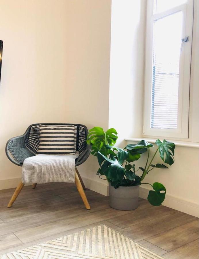 See Our Amazing Score At The Kepties - 5 X Luxurious Serviced Apartments - With Gardens - Fully Equipped - Free Parking - By Orion Short Stays - See Our Other Individual Listings --- This Is For Brand Awareness Only --- Arbroath Exterior foto